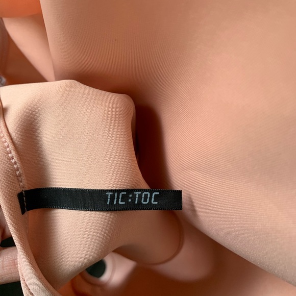 Tic Toc L.A body suit - Picture 3 of 5